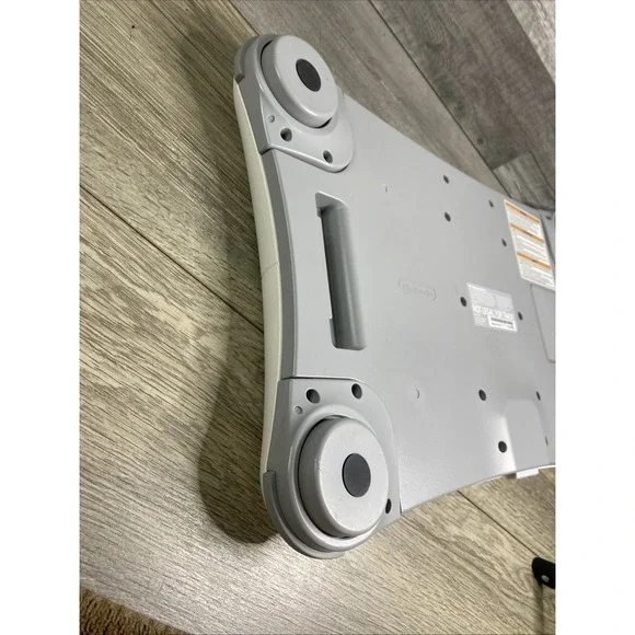 Nintendo Wii Fit Balance Board (Board Only) - Picture 12 of 12